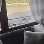 Apartament 100 Stufen Ueber Dem Rhein