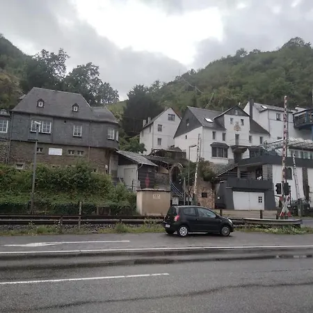 100 Stufen über Dem Rhein *