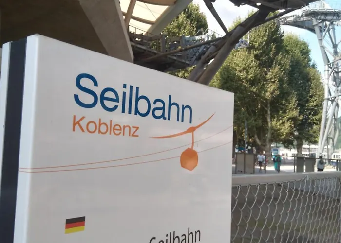 100 Stufen Ueber Dem Rhein Apartmán *