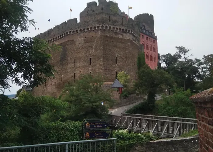 Daire 100 Stufen Ueber Dem Rhein